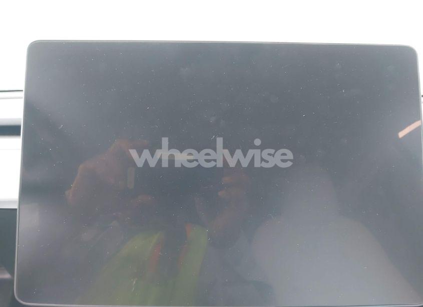 Photo 15 of 2024 Tesla Model Y (VIN 7SAYGDED6RF166543)