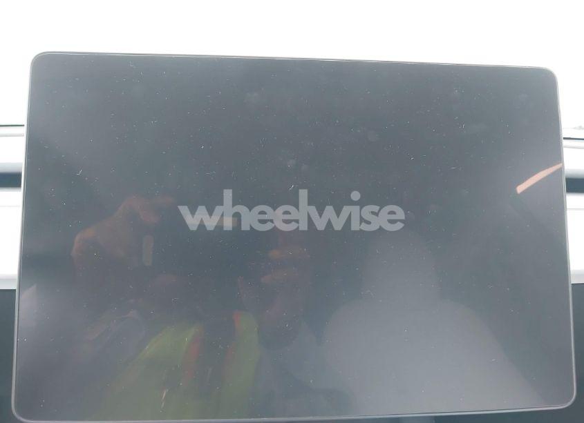 Photo 18 of 2024 Tesla Model Y (VIN 7SAYGDED6RF166543)