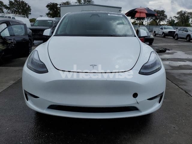 Photo 8 of 2024 TESLA MODEL Y (VIN 7SAYGDED7RF184503)