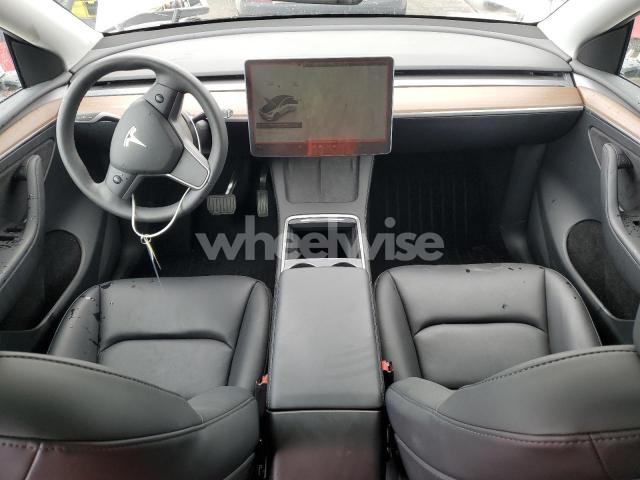 Photo 9 of 2024 TESLA MODEL Y (VIN 7SAYGDED7RF184503)