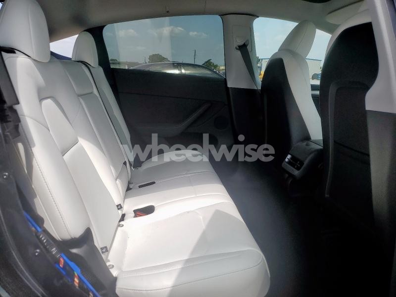 Photo 9 of 2025 TESLA MODEL Y (VIN 7SAYGDED7SA337514)