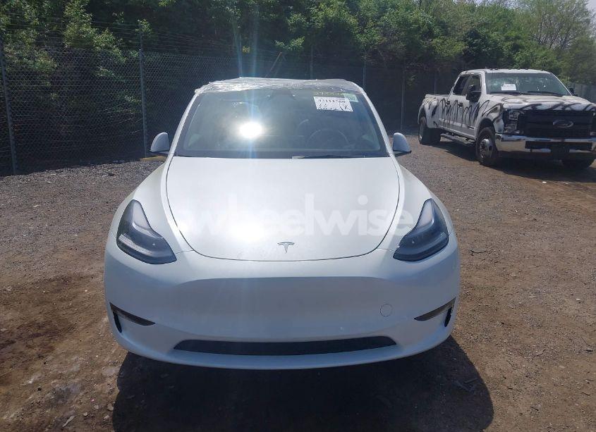 Photo 12 of 2025 Tesla Model Y LONG RANGE DUAL MOTOR ALL-WHEEL DRIVE (VIN 7SAYGDED7SA378872)