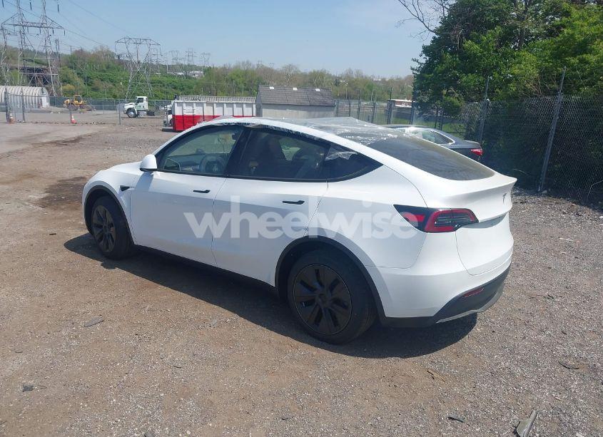Photo 3 of 2025 Tesla Model Y LONG RANGE DUAL MOTOR ALL-WHEEL DRIVE (VIN 7SAYGDED7SA378872)