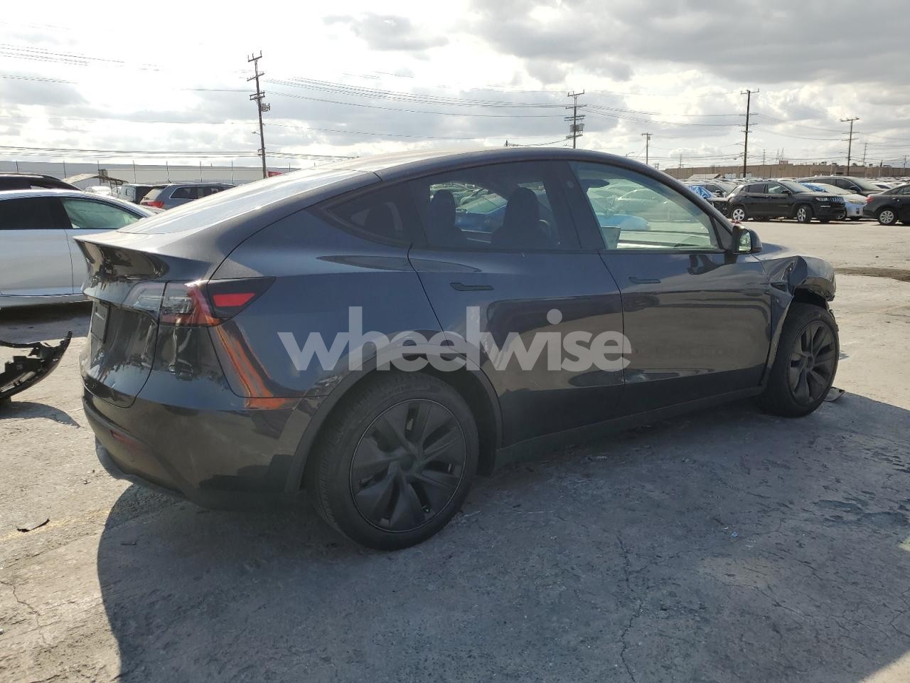 Photo 3 of 2025 TESLA MODEL Y (VIN 7SAYGDED7SF218400)