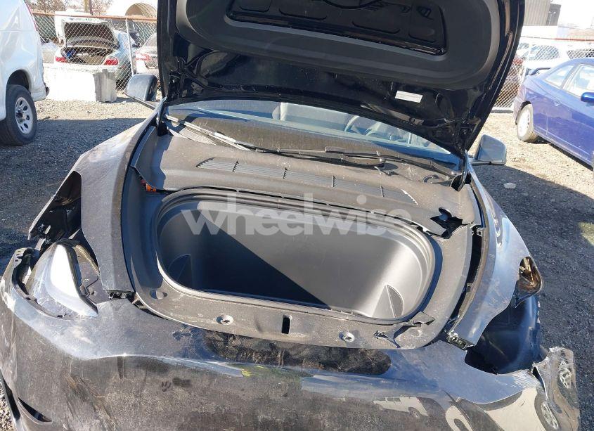 Photo 10 of 2025 Tesla Model Y LONG RANGE DUAL MOTOR ALL-WHEEL DRIVE (VIN 7SAYGDED7SF229722)