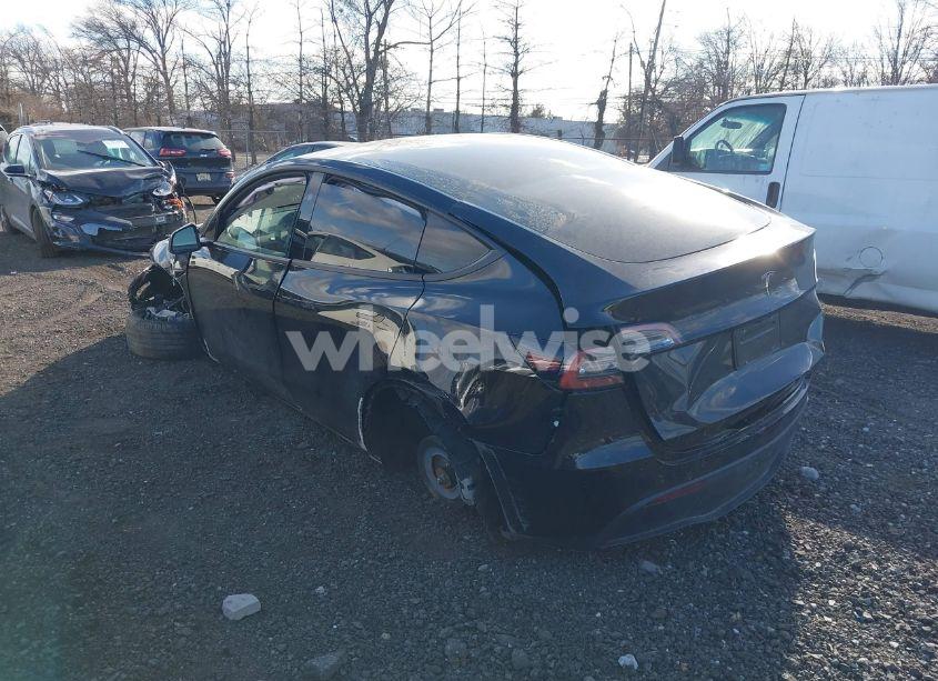 Photo 6 of 2025 Tesla Model Y LONG RANGE DUAL MOTOR ALL-WHEEL DRIVE (VIN 7SAYGDED7SF229722)