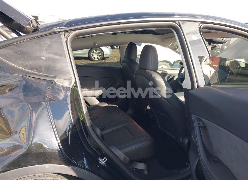 Photo 8 of 2025 Tesla Model Y LONG RANGE DUAL MOTOR ALL-WHEEL DRIVE (VIN 7SAYGDED7SF229722)