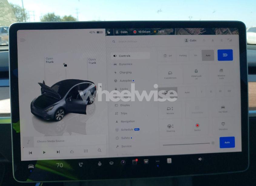 Photo 17 of 2023 Tesla Model Y RWD (VIN 7SAYGDED8PF944970)