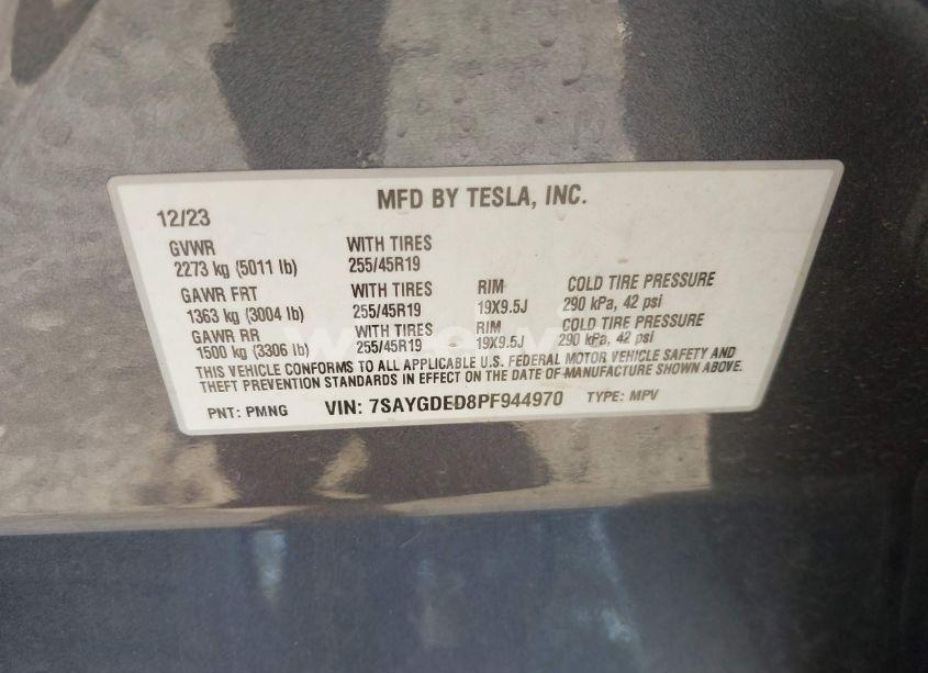 Photo 8 of 2023 Tesla Model Y RWD (VIN 7SAYGDED8PF944970)