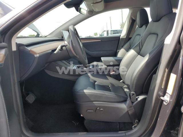 Photo 4 of 2024 TESLA MODEL Y (VIN 7SAYGDED8RF159609)
