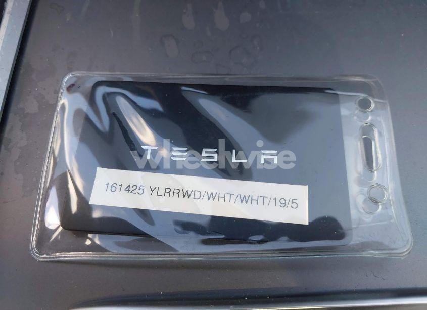 Photo 11 of 2024 Tesla Model Y LONG RANGE DUAL MOTOR ALL-WHEEL DRIVE/RWD (VIN 7SAYGDED8RF161425)