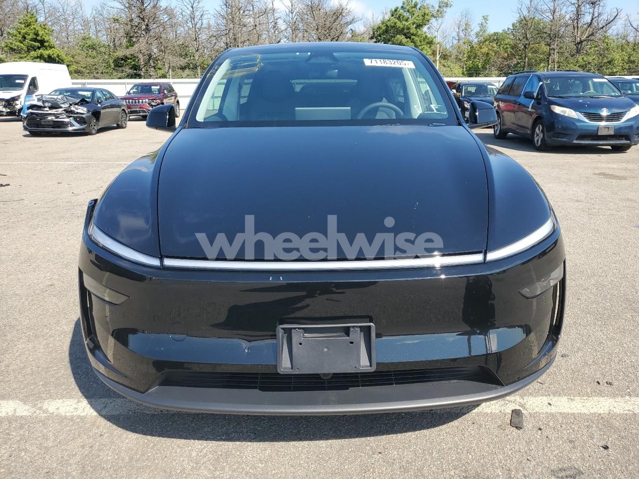 Photo 5 of 2026 TESLA MODEL Y (VIN 7SAYGDED8TF383535)