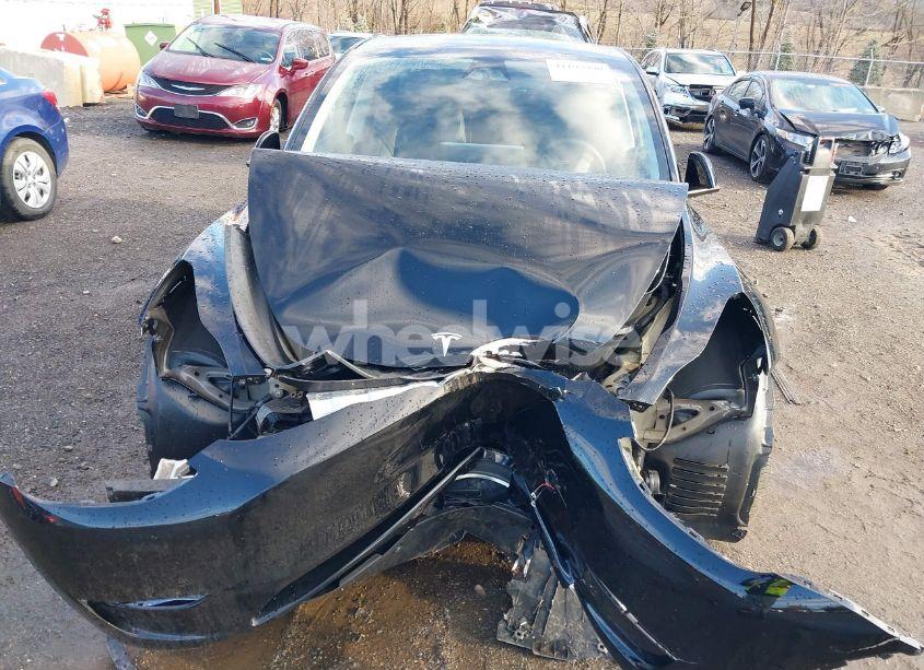 Photo 10 of 2024 Tesla Model Y LONG RANGE DUAL MOTOR ALL-WHEEL DRIVE/RWD (VIN 7SAYGDED9RF055789)