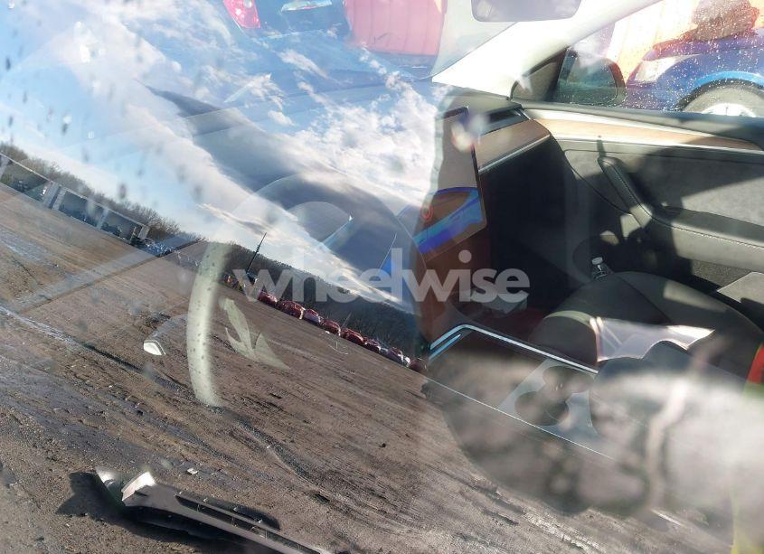 Photo 11 of 2024 Tesla Model Y LONG RANGE DUAL MOTOR ALL-WHEEL DRIVE/RWD (VIN 7SAYGDED9RF055789)