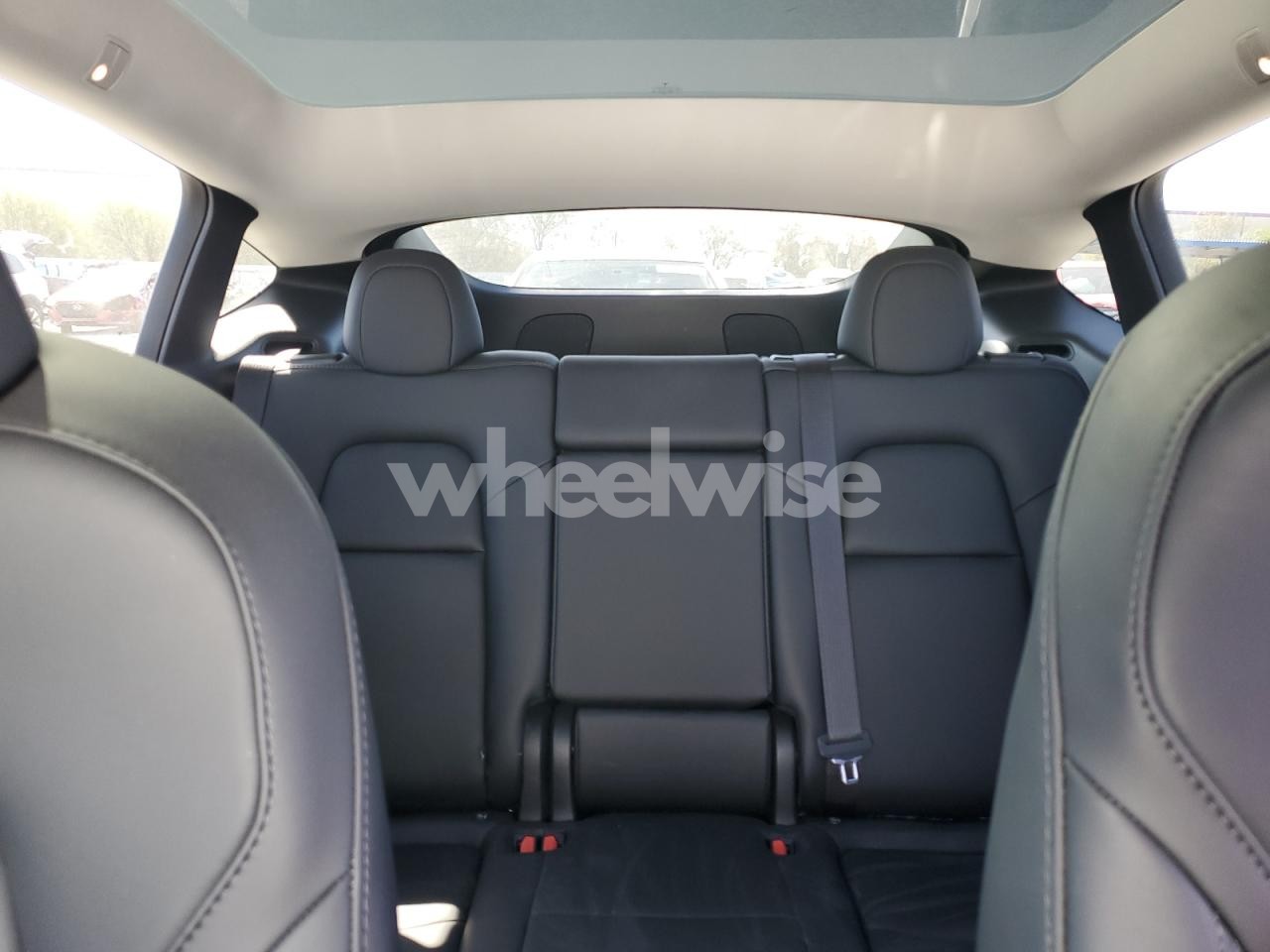 Photo 10 of 2025 TESLA MODEL Y (VIN 7SAYGDED9SF241533)