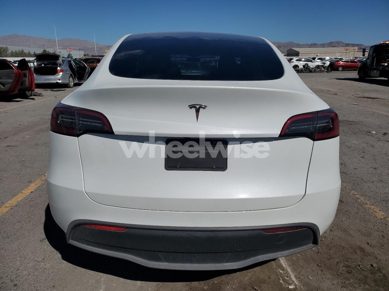 Photo 6 of 2025 TESLA MODEL Y (VIN 7SAYGDED9SF241533)