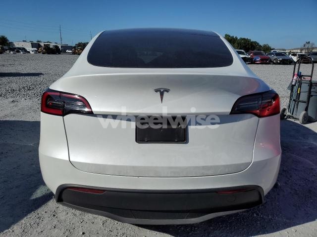 Photo 8 of 2025 TESLA MODEL Y (VIN 7SAYGDED9SF254654)