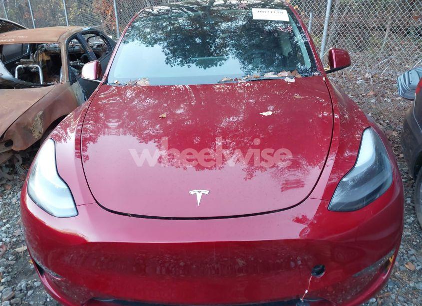 Photo 12 of 2024 Tesla Model Y LONG RANGE DUAL MOTOR ALL-WHEEL DRIVE/RWD (VIN 7SAYGDEDXRA308969)