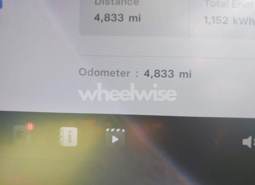 Photo 15 of 2024 Tesla Model Y LONG RANGE DUAL MOTOR ALL-WHEEL DRIVE/RWD (VIN 7SAYGDEDXRA308969)