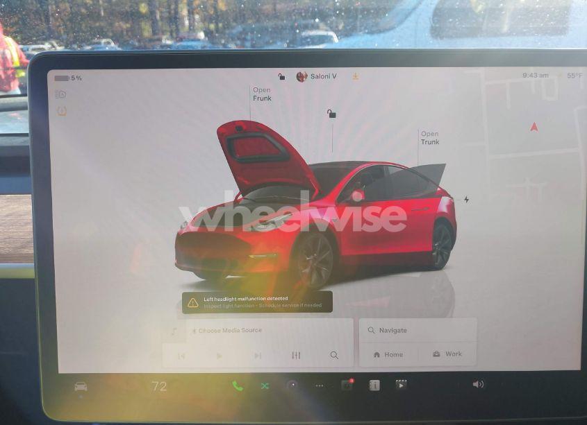 Photo 7 of 2024 Tesla Model Y LONG RANGE DUAL MOTOR ALL-WHEEL DRIVE/RWD (VIN 7SAYGDEDXRA308969)