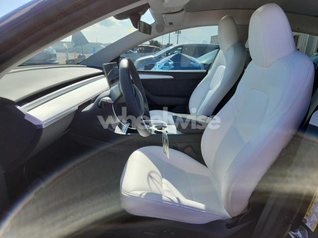 Photo 11 of 2024 TESLA MODEL Y (VIN 7SAYGDEDXRA328221)