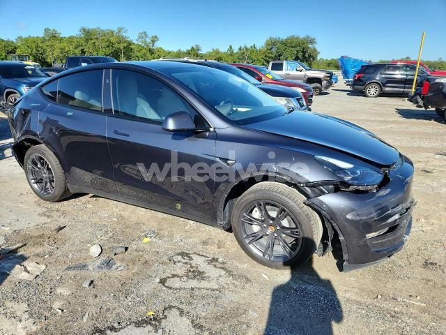 Photo 2 of 2024 TESLA MODEL Y (VIN 7SAYGDEDXRA328221)