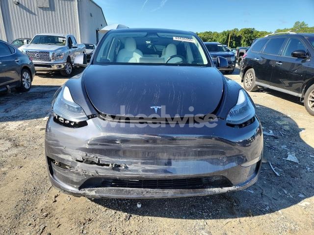 Photo 5 of 2024 TESLA MODEL Y (VIN 7SAYGDEDXRA328221)