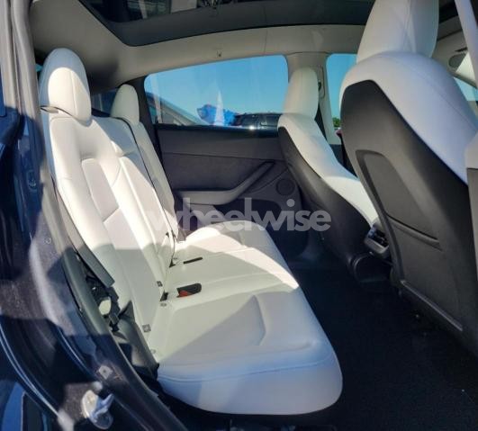 Photo 6 of 2024 TESLA MODEL Y (VIN 7SAYGDEDXRA328221)