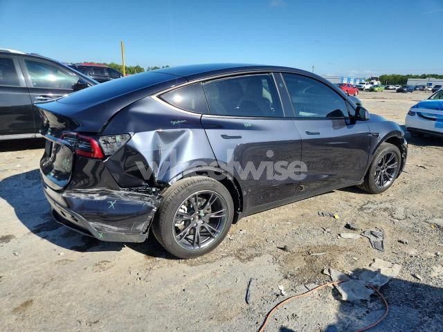 Photo 9 of 2024 TESLA MODEL Y (VIN 7SAYGDEDXRA328221)