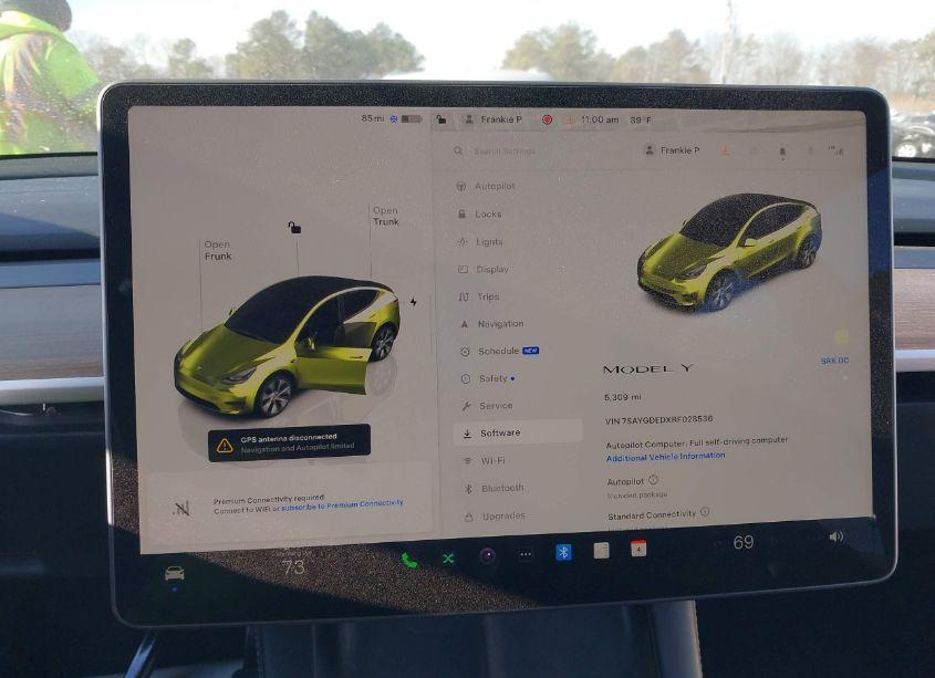 Photo 18 of 2024 Tesla Model Y LONG RANGE DUAL MOTOR ALL-WHEEL DRIVE/RWD (VIN 7SAYGDEDXRF028536)