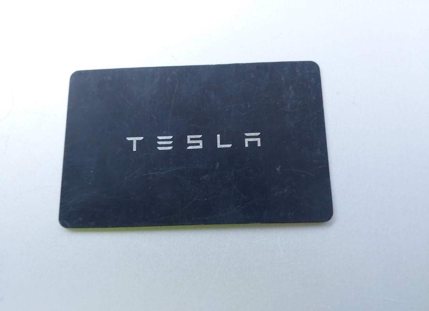 Photo 11 of 2024 Tesla Model Y LONG RANGE DUAL MOTOR ALL-WHEEL DRIVE/RWD (VIN 7SAYGDEDXRF108967)