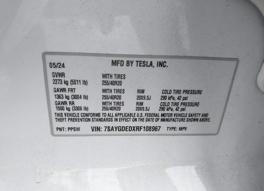 Photo 9 of 2024 Tesla Model Y LONG RANGE DUAL MOTOR ALL-WHEEL DRIVE/RWD (VIN 7SAYGDEDXRF108967)