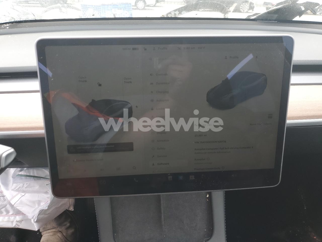 Photo 9 of 2024 TESLA MODEL Y (VIN 7SAYGDEDXRF120178)