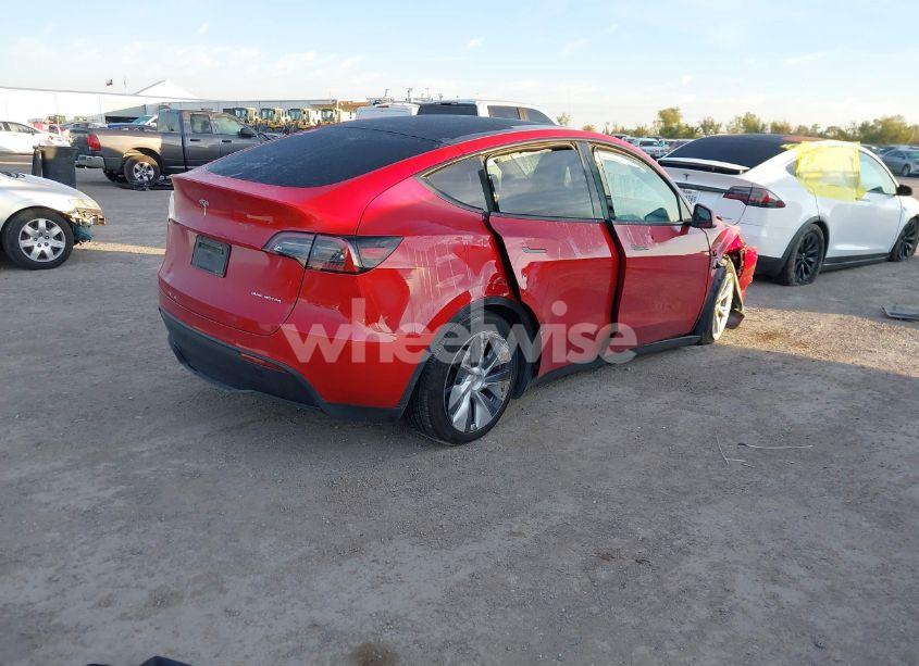 Photo 4 of 2023 Tesla Model Y AWD/LONG RANGE DUAL MOTOR ALL-WHEEL DRIVE (VIN 7SAYGDEE0PA030735)