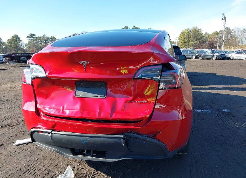 Photo 16 of 2023 Tesla Model Y AWD/LONG RANGE DUAL MOTOR ALL-WHEEL DRIVE (VIN 7SAYGDEE0PA175922)