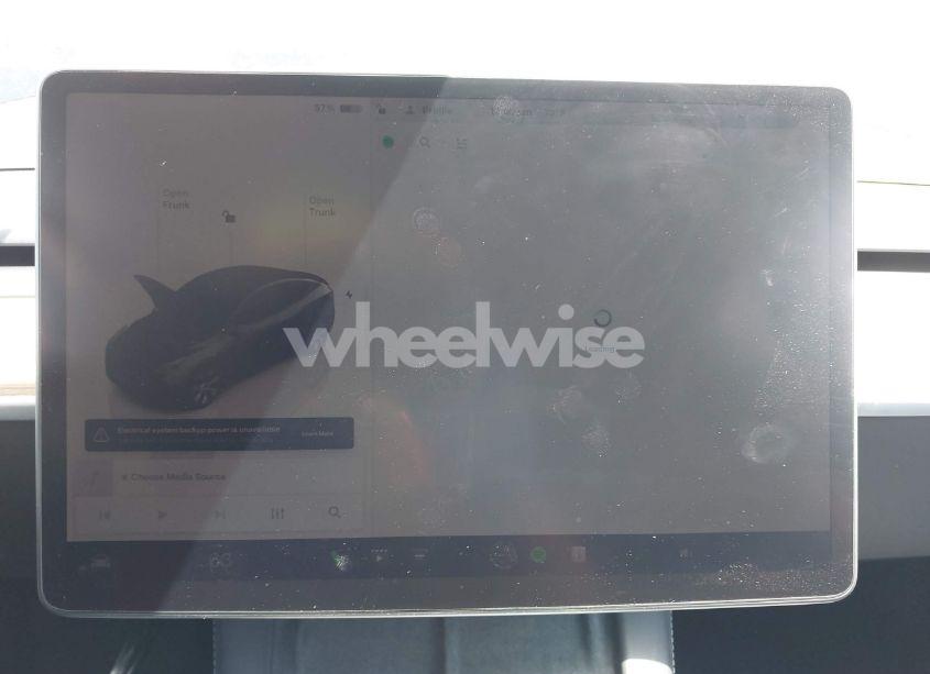 Photo 18 of 2023 Tesla Model Y AWD/LONG RANGE DUAL MOTOR ALL-WHEEL DRIVE (VIN 7SAYGDEE0PA183891)