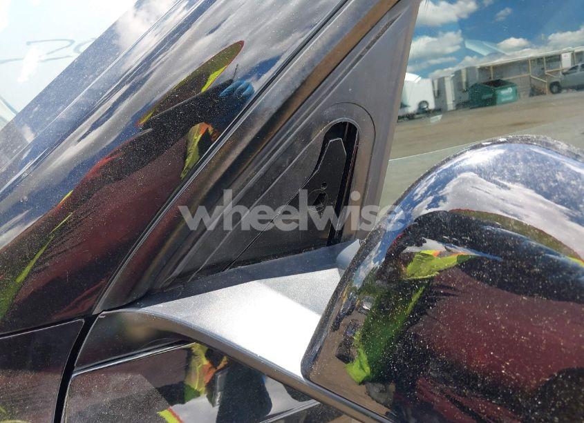 Photo 23 of 2023 Tesla Model Y AWD/LONG RANGE DUAL MOTOR ALL-WHEEL DRIVE (VIN 7SAYGDEE0PA183891)