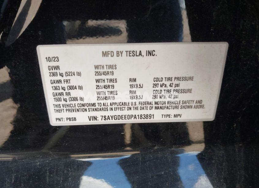 Photo 9 of 2023 Tesla Model Y AWD/LONG RANGE DUAL MOTOR ALL-WHEEL DRIVE (VIN 7SAYGDEE0PA183891)