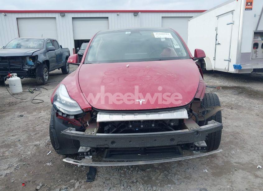 Photo 13 of 2023 Tesla Model Y AWD/LONG RANGE DUAL MOTOR ALL-WHEEL DRIVE (VIN 7SAYGDEE0PF598745)