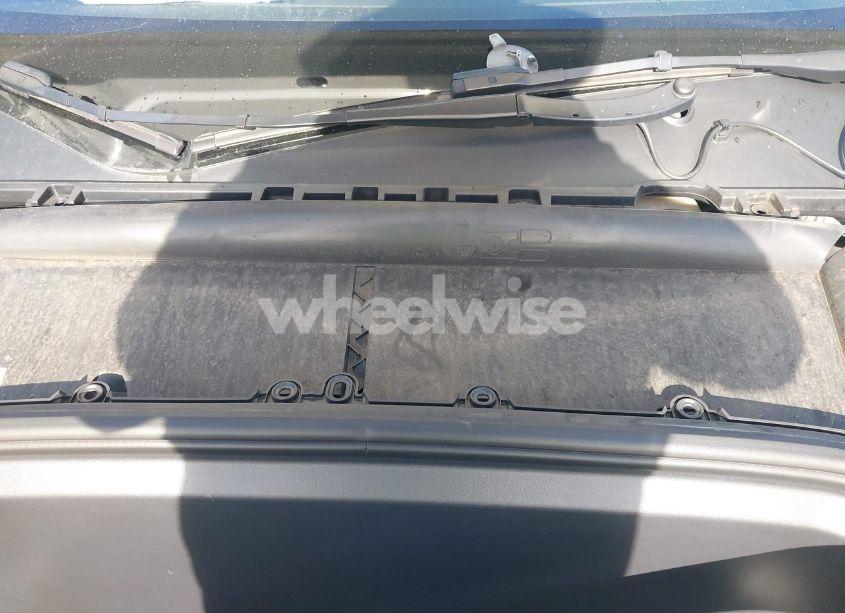 Photo 10 of 2023 Tesla Model Y AWD/LONG RANGE DUAL MOTOR ALL-WHEEL DRIVE (VIN 7SAYGDEE0PF746909)