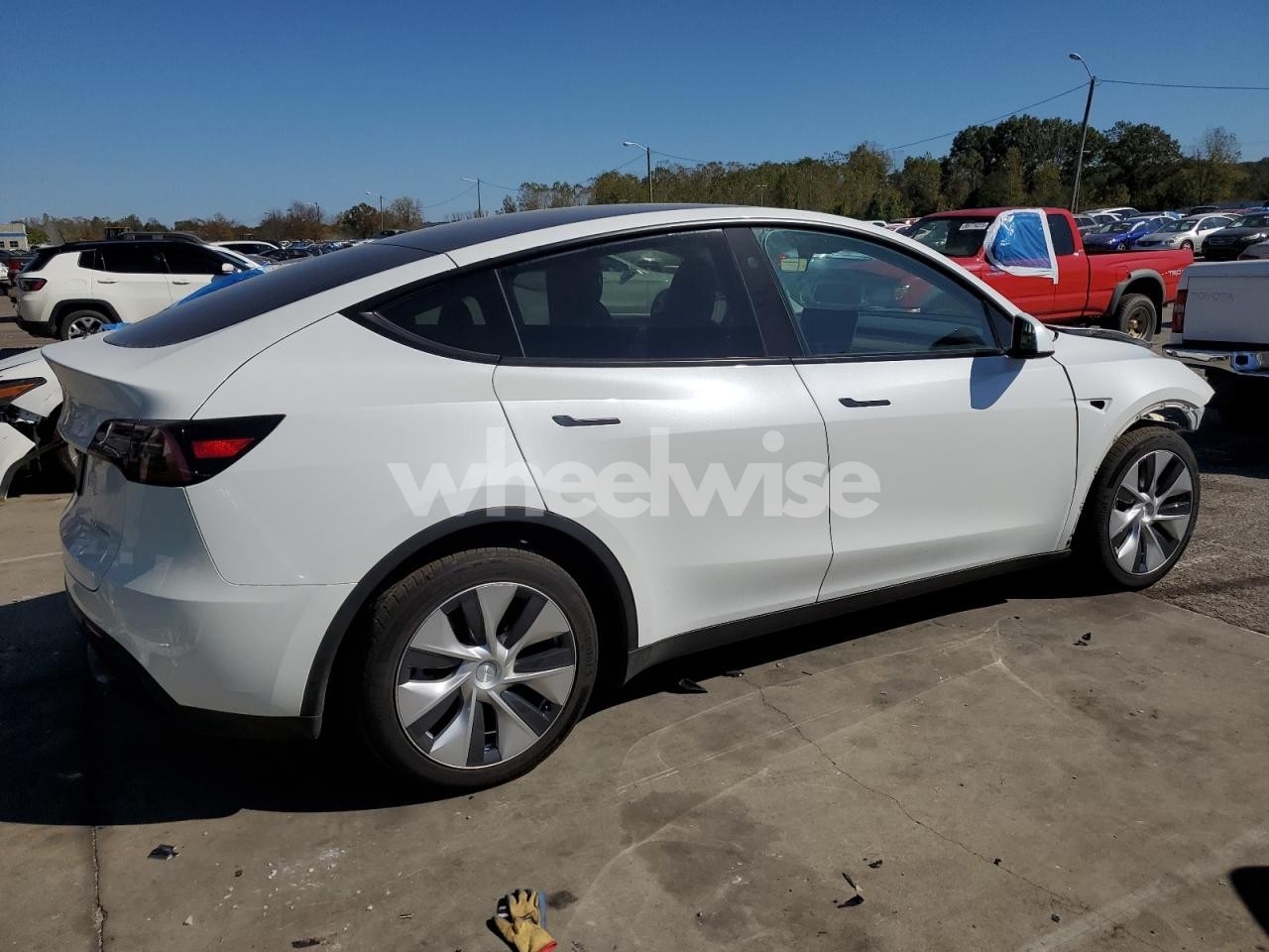 Photo 3 of 2023 TESLA MODEL Y (VIN 7SAYGDEE0PF834732)