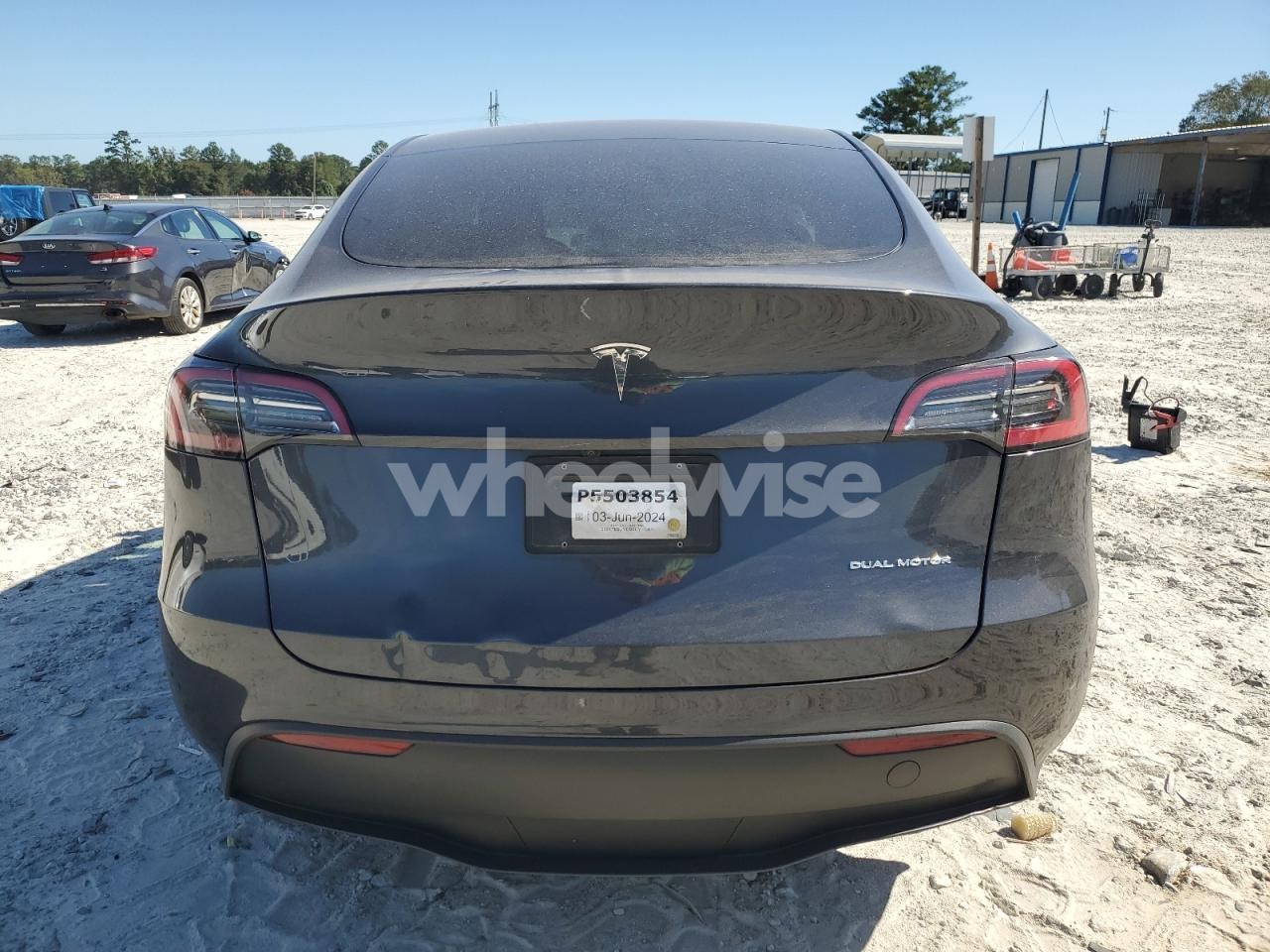 Photo 6 of 2024 TESLA MODEL Y (VIN 7SAYGDEE0RA270466)