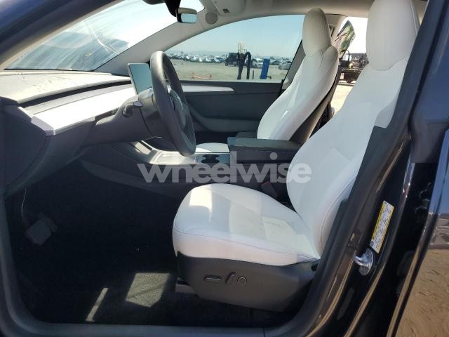 Photo 8 of 2024 TESLA MODEL Y (VIN 7SAYGDEE0RF067922)