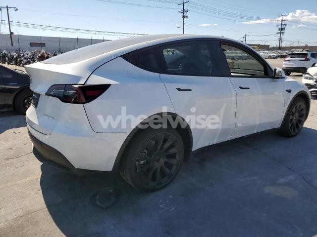 Photo 2 of 2024 TESLA MODEL Y (VIN 7SAYGDEE0RF150556)