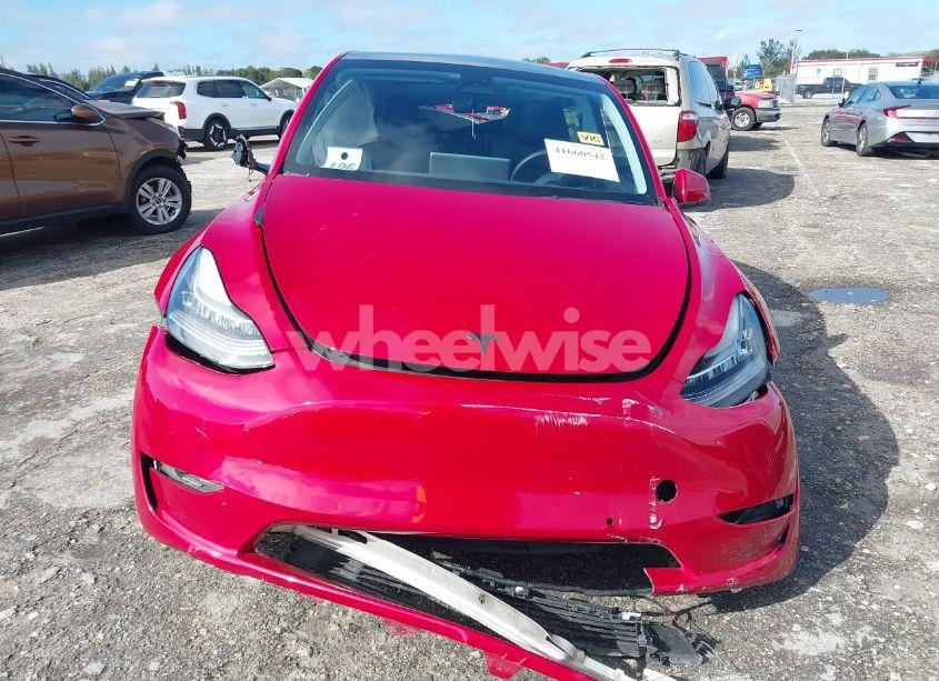 Photo 12 of 2022 Tesla Model Y LONG RANGE DUAL MOTOR ALL-WHEEL DRIVE (VIN 7SAYGDEE1NF385414)