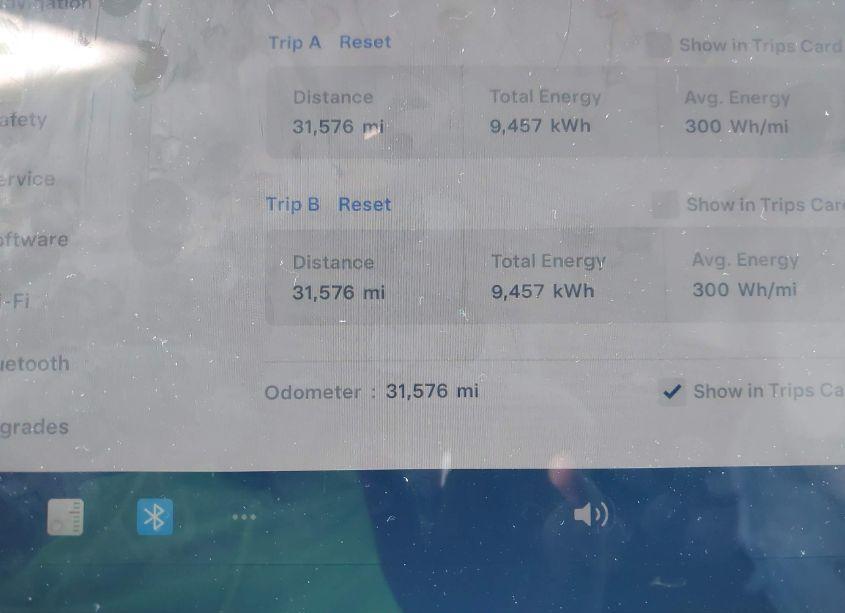 Photo 14 of 2022 Tesla Model Y LONG RANGE DUAL MOTOR ALL-WHEEL DRIVE (VIN 7SAYGDEE1NF450861)