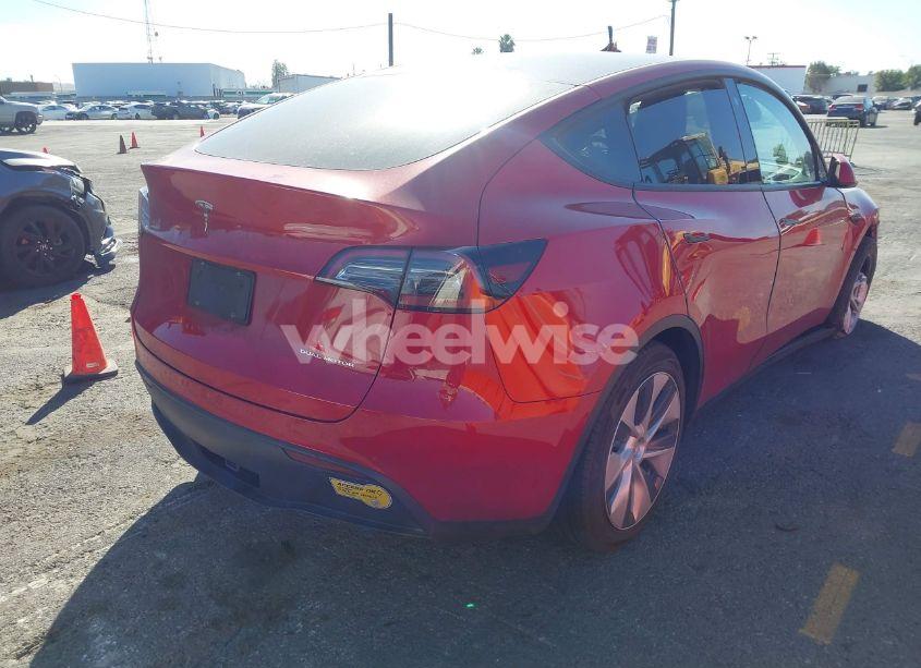 Photo 4 of 2022 Tesla Model Y LONG RANGE DUAL MOTOR ALL-WHEEL DRIVE (VIN 7SAYGDEE1NF486341)