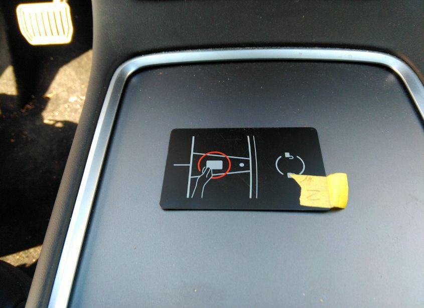 Photo 11 of 2023 Tesla Model Y AWD/LONG RANGE DUAL MOTOR ALL-WHEEL DRIVE (VIN 7SAYGDEE1PA059922)