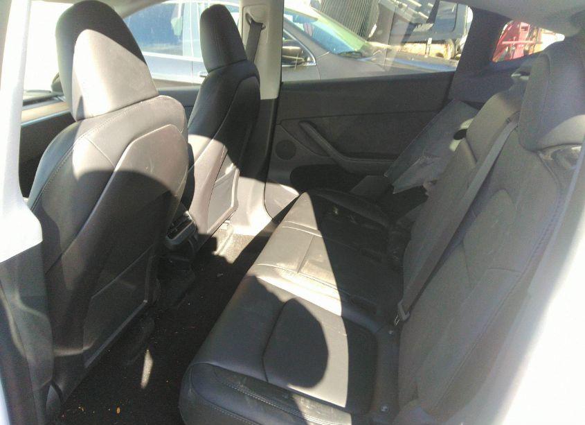 Photo 8 of 2023 Tesla Model Y AWD/LONG RANGE DUAL MOTOR ALL-WHEEL DRIVE (VIN 7SAYGDEE1PA059922)