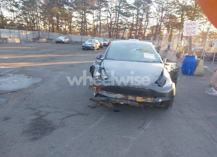 Photo 12 of 2023 Tesla Model Y AWD/LONG RANGE DUAL MOTOR ALL-WHEEL DRIVE (VIN 7SAYGDEE1PA121125)